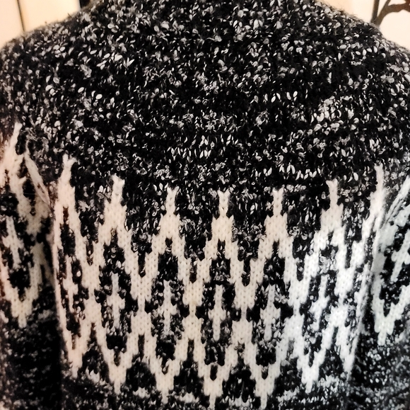 MERONA HEAVY CARDIGAN KNIT "SKI SWEATER" IN BLACK WHITE GREY DESIGNED ART - Picture 7 of 10